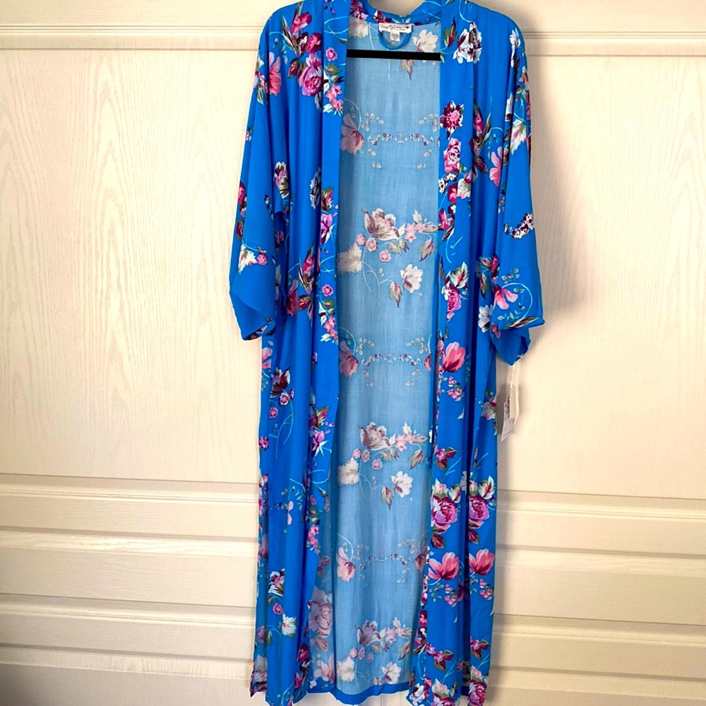 Inbloom-robe